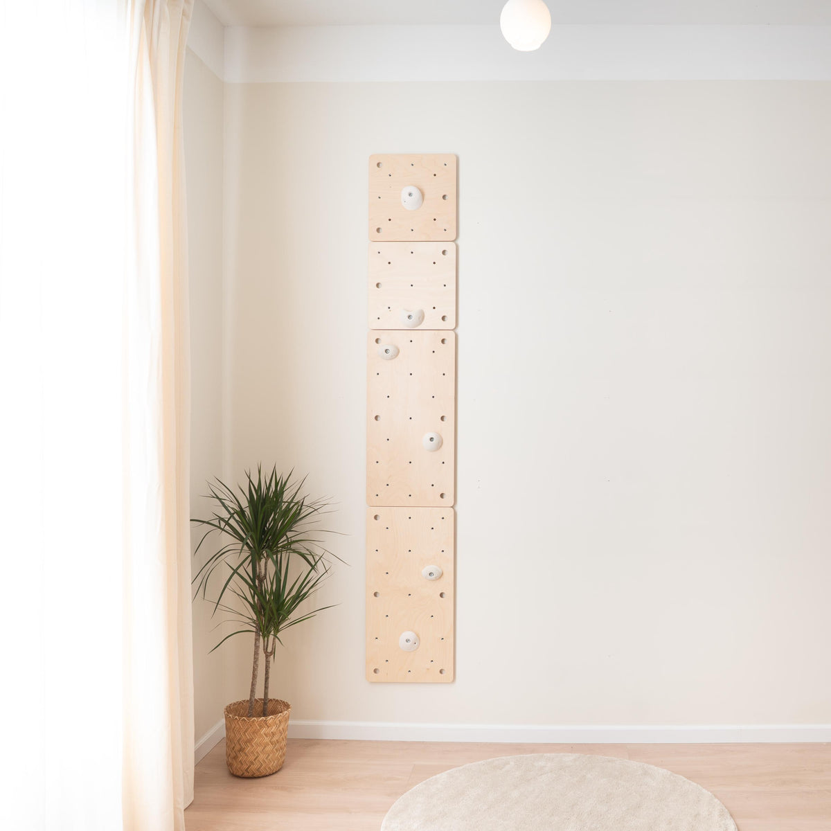 Vertical Climbsy climbing board made of S size birch plywood panels